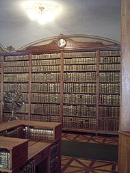 Bibliothek kalocsa.jpg